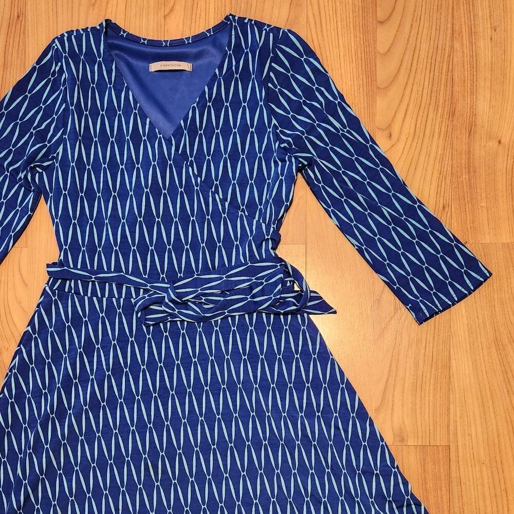 41 Hawthorn Faux Wrap Dress in Light Blue and Royal Blue Print SMALL - Picture 2 of 11